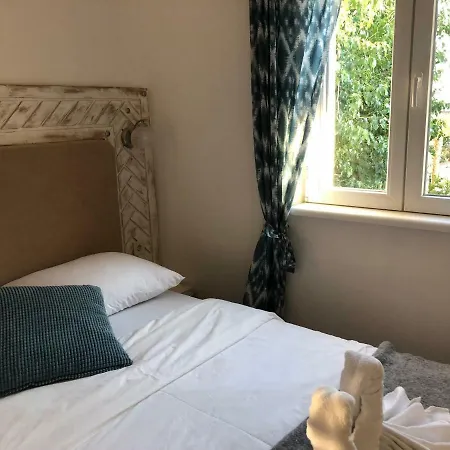 Mulberry Stone House By Pinch בית הארחה פאקוסטאן