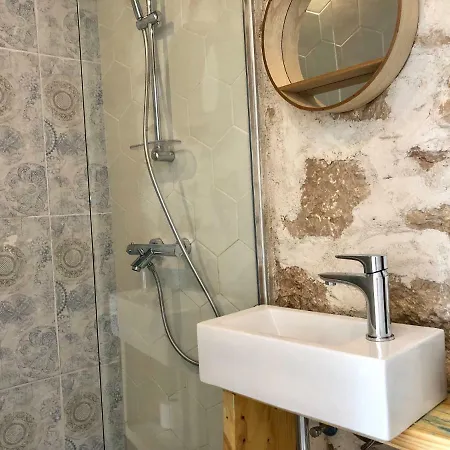 בית הארחה Mulberry Stone House By Pinch